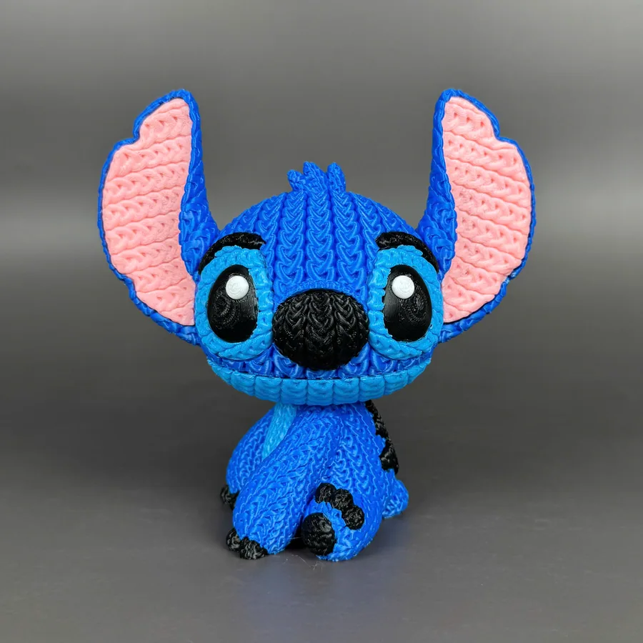 Stitch Sentado